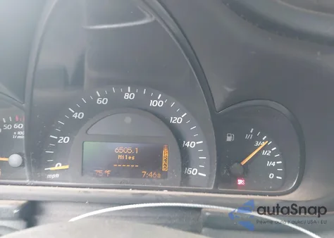 2002 Mercedes-Benz C 230 z USA, uszkodzony, nr VIN WDBRN47J22A267179